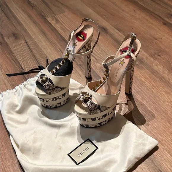 Gucci Women's Snakeskin and Cream Platform Sandals - Picture 2 of 5